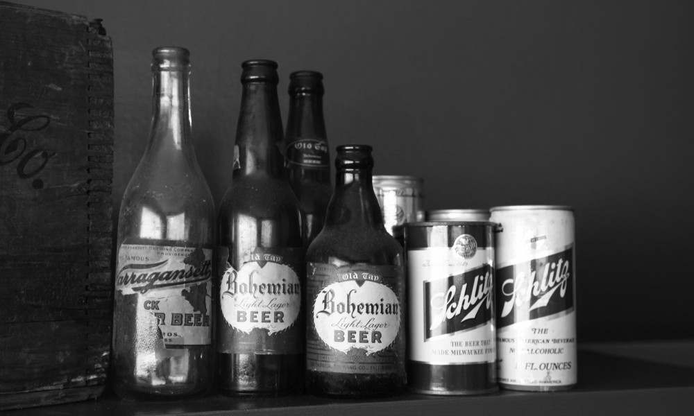 Old beer packaging - Bohemian, Schlitz